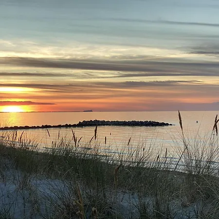 شقة Fewo-strandzentrum-direkt-am-strand كاليفورنيان
